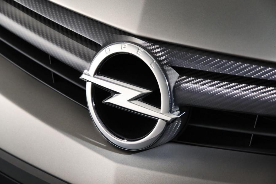  Opel Astra OPC Extreme Concept 2014 года  (фото 5 из 19)